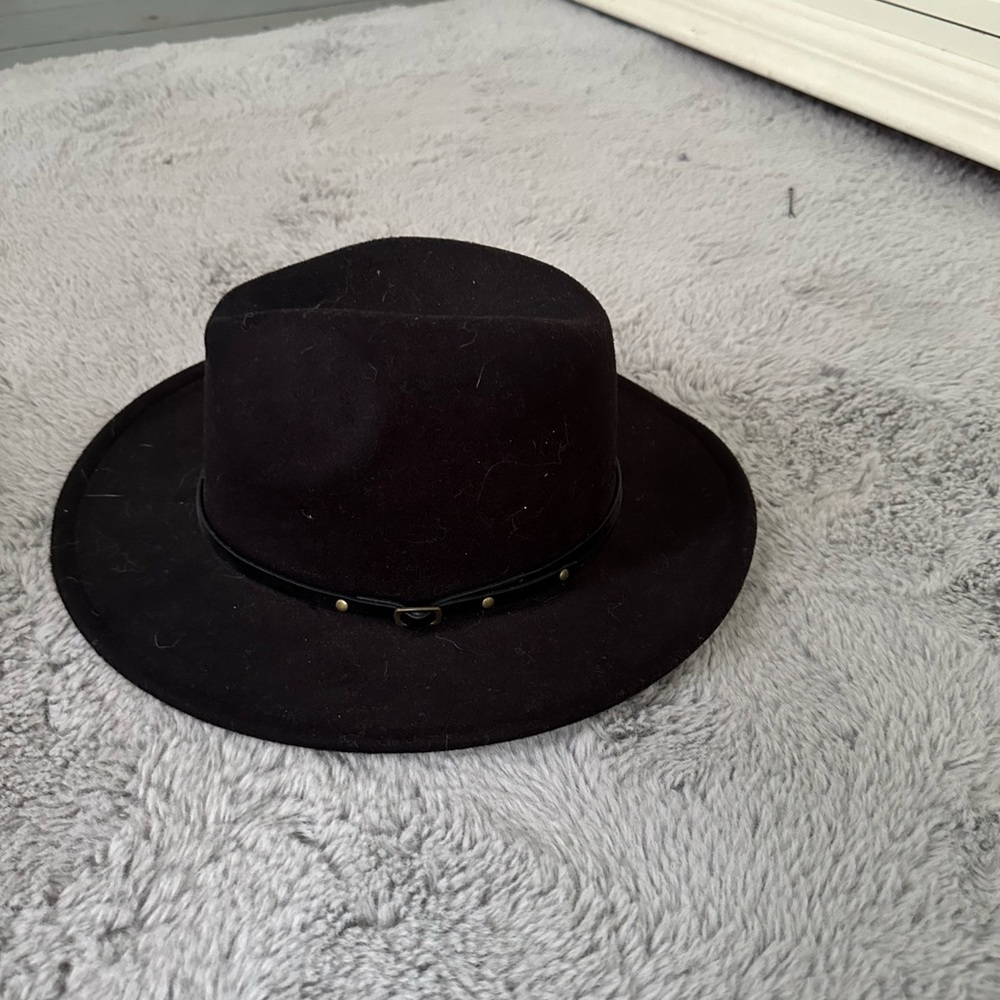 Round Top hat